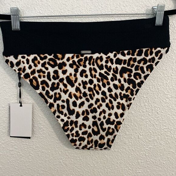 NWT- DKNY- high waisted leopard print bikini bottoms- Size large - Picture 4 of 9
